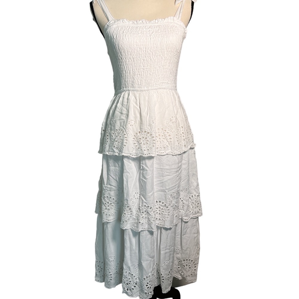 Jessica Simpson white Sundress‌‌‌‌‌‌‌‌‌‌‌‌‌‌‌‌‌‌‌‌‌‌‌‌‌‌‌‌‌‌‌‌‌‌‌‌‌‌‌